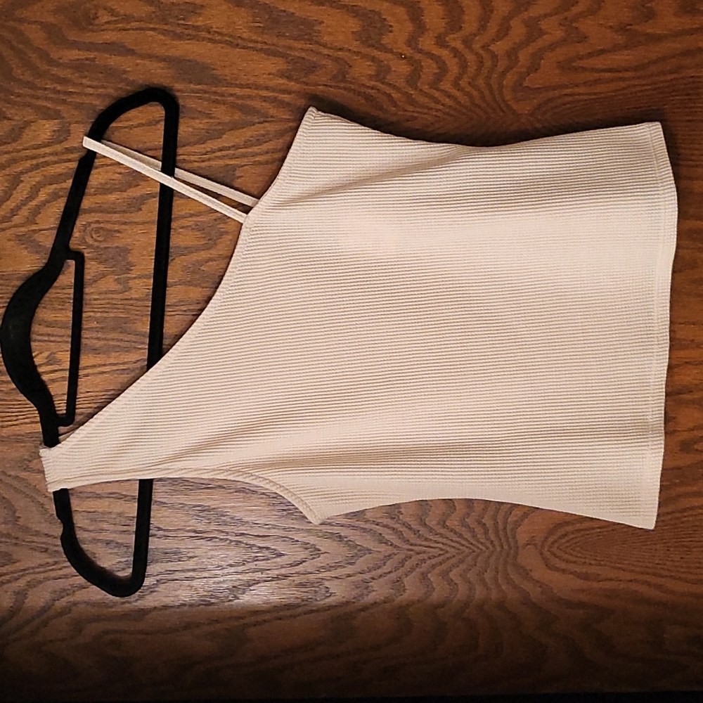 Promesa asymmetrical cropped tank L